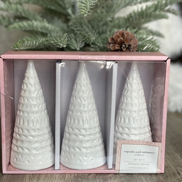 White Ceramic Christmas Trees - Picture 2 of 3
